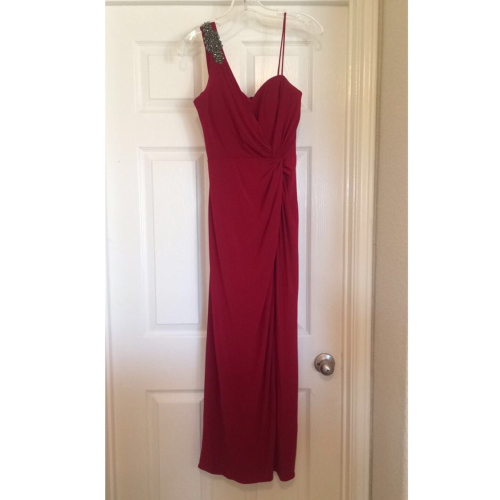 🎉HP🎉Deep Red Formal Dress